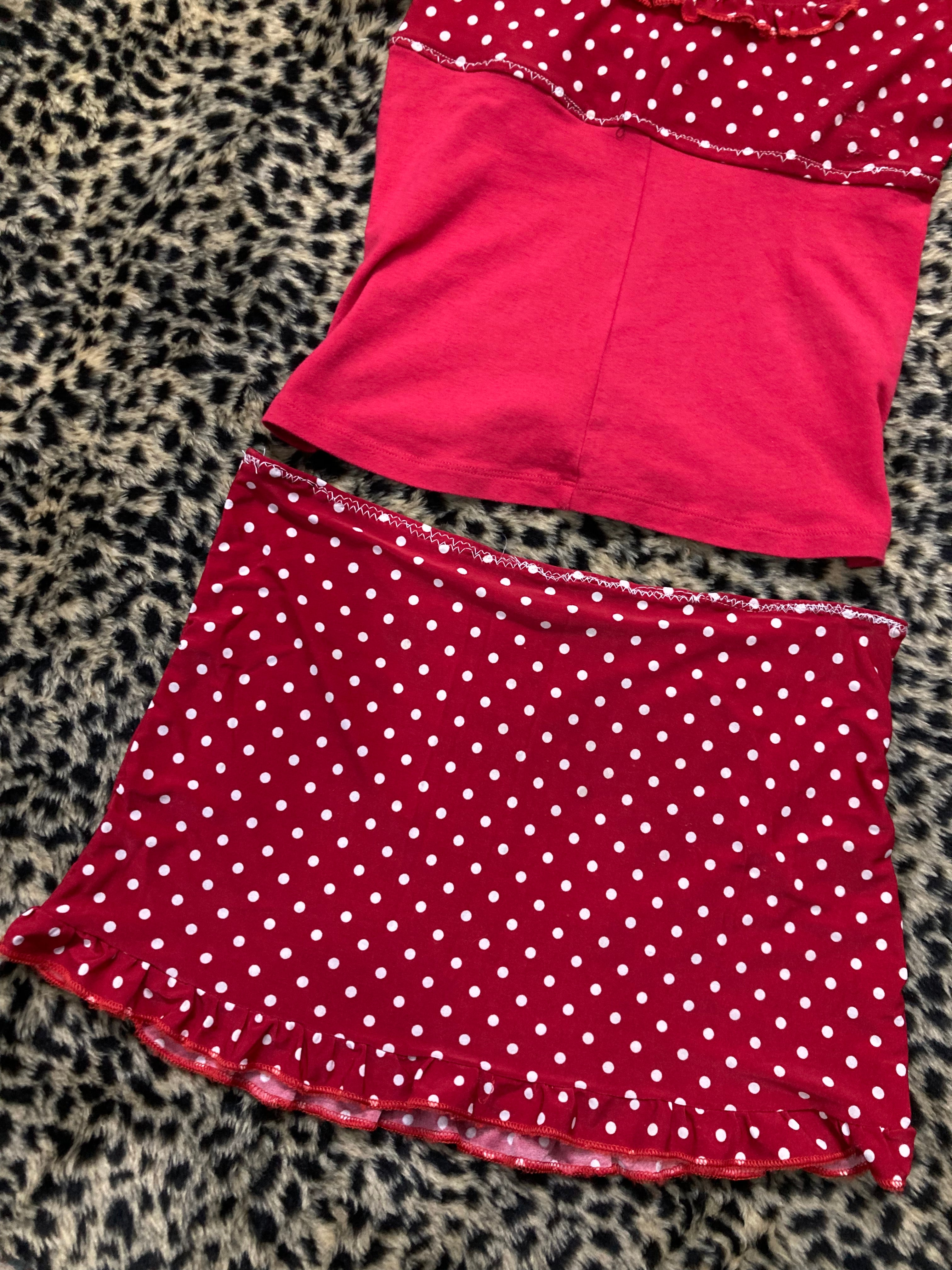 set Polka Dots