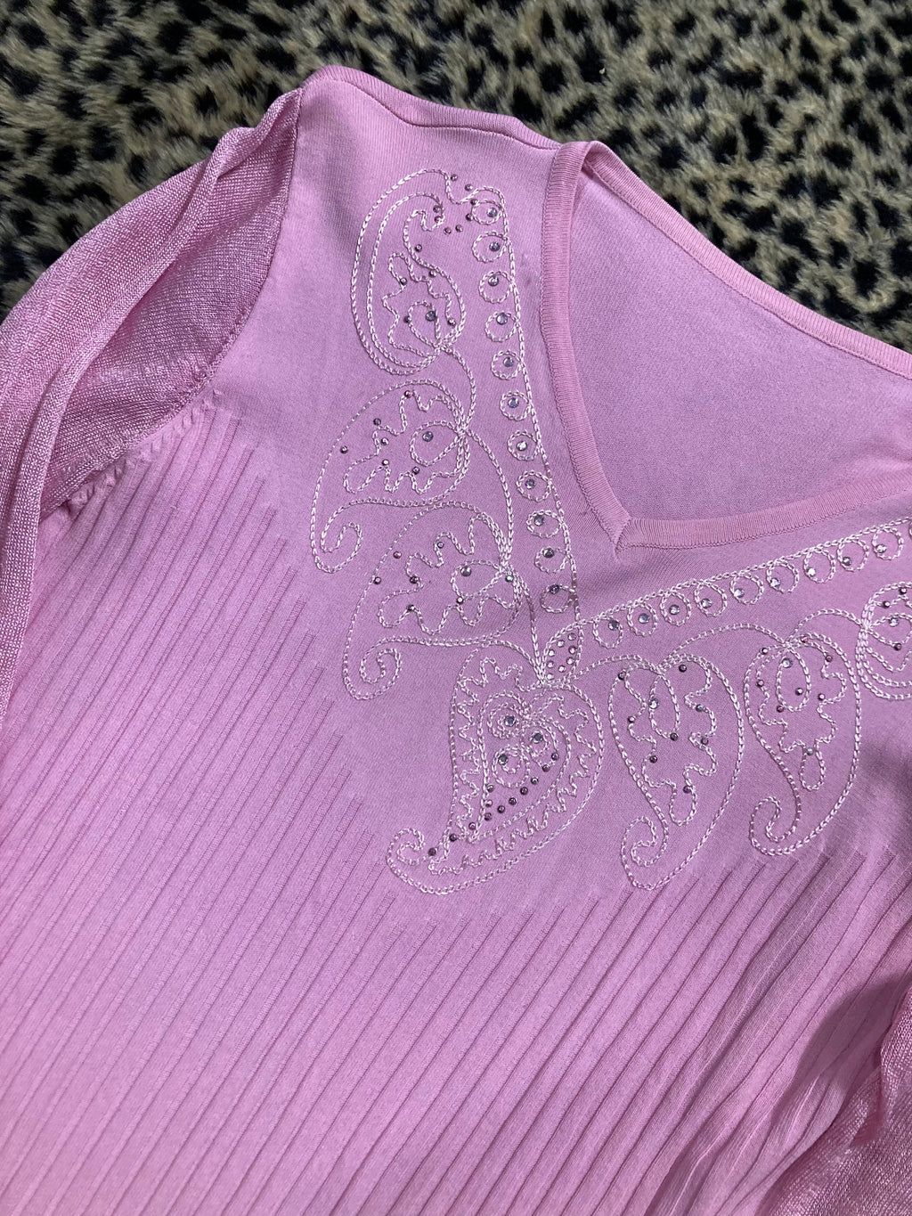 buzo rosa