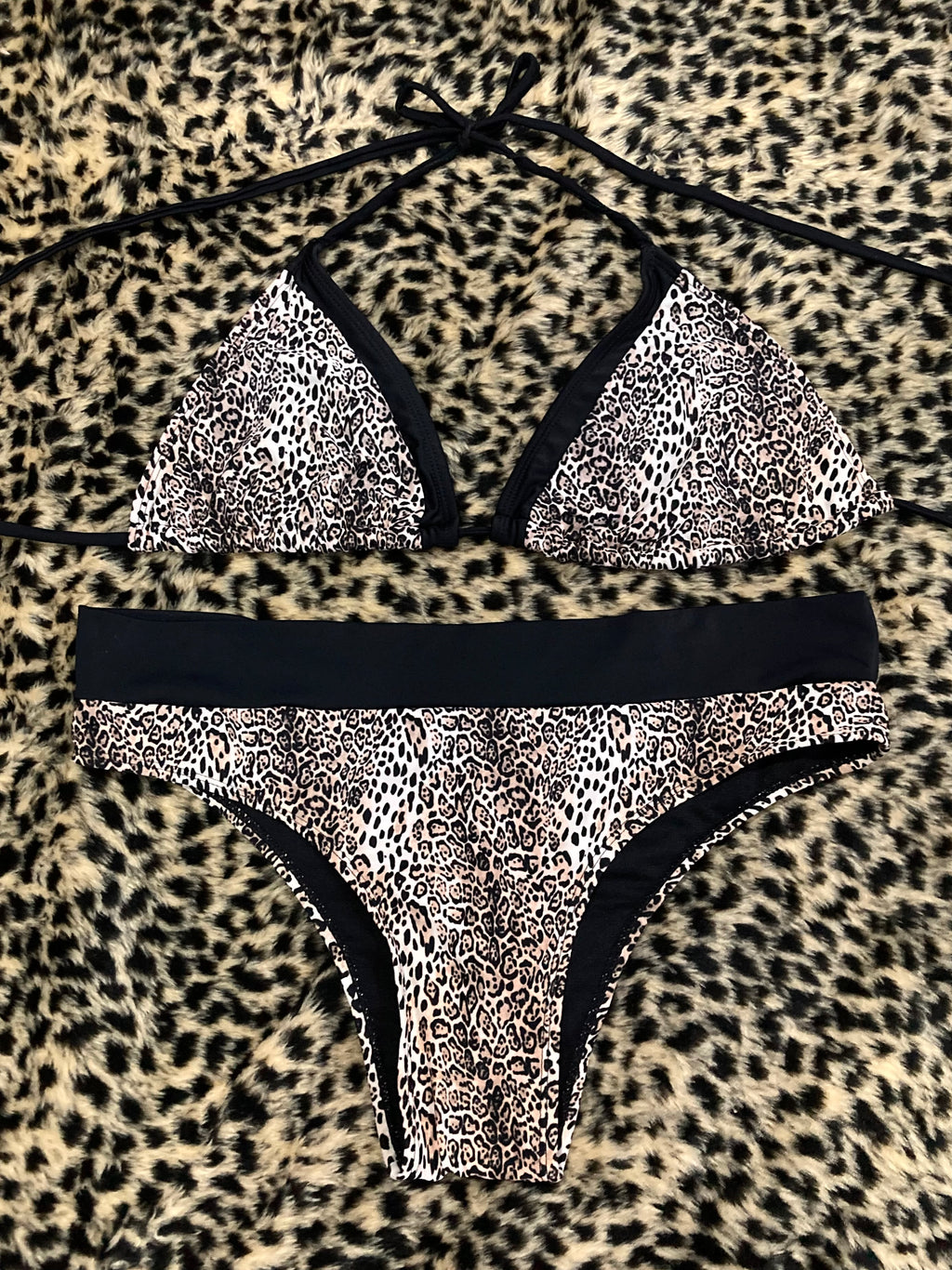 bikini leopardo
