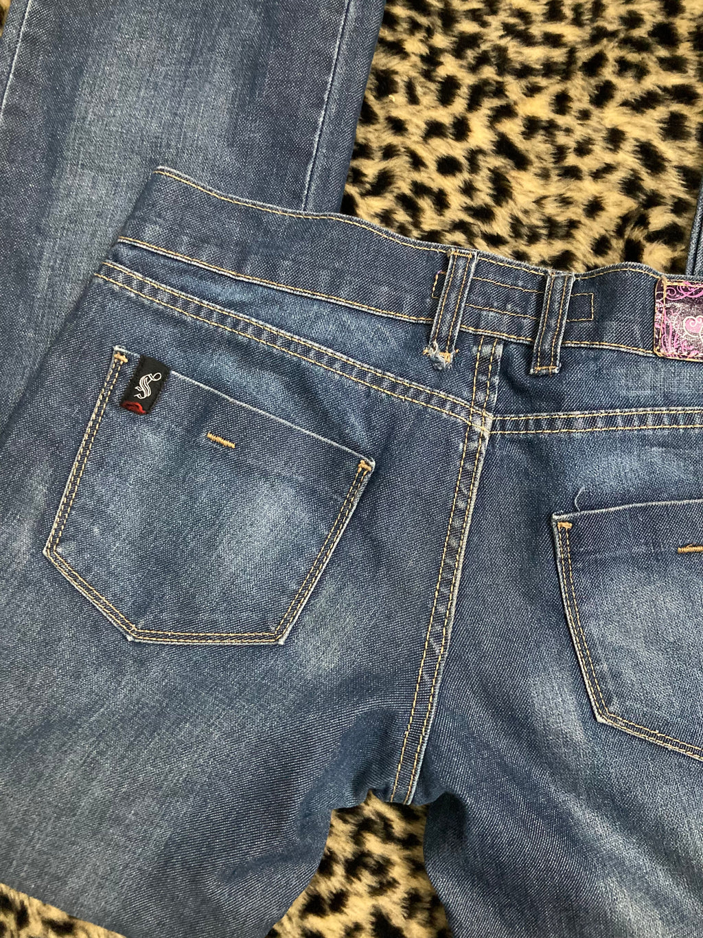 jean straight