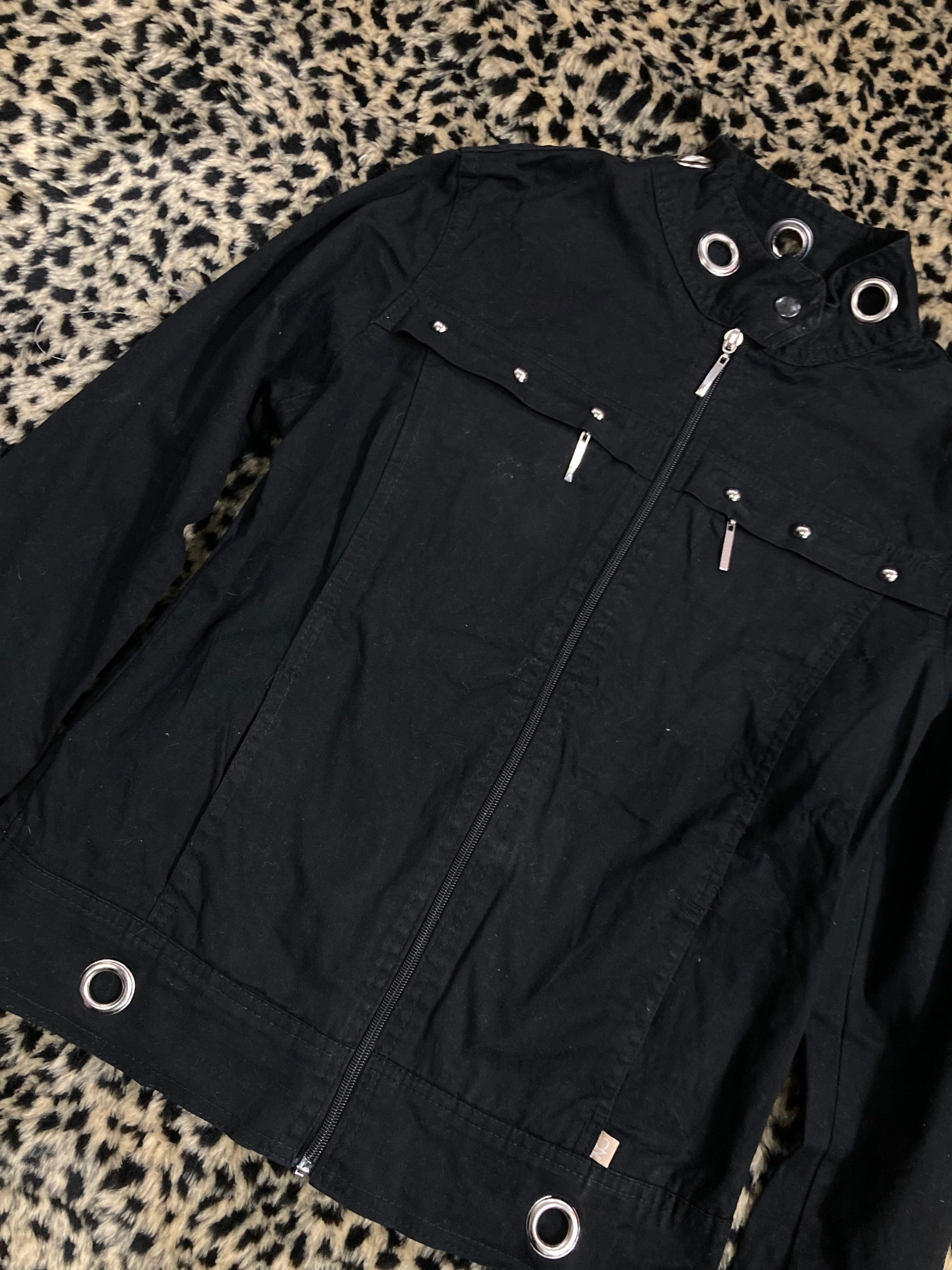 chaqueta metal