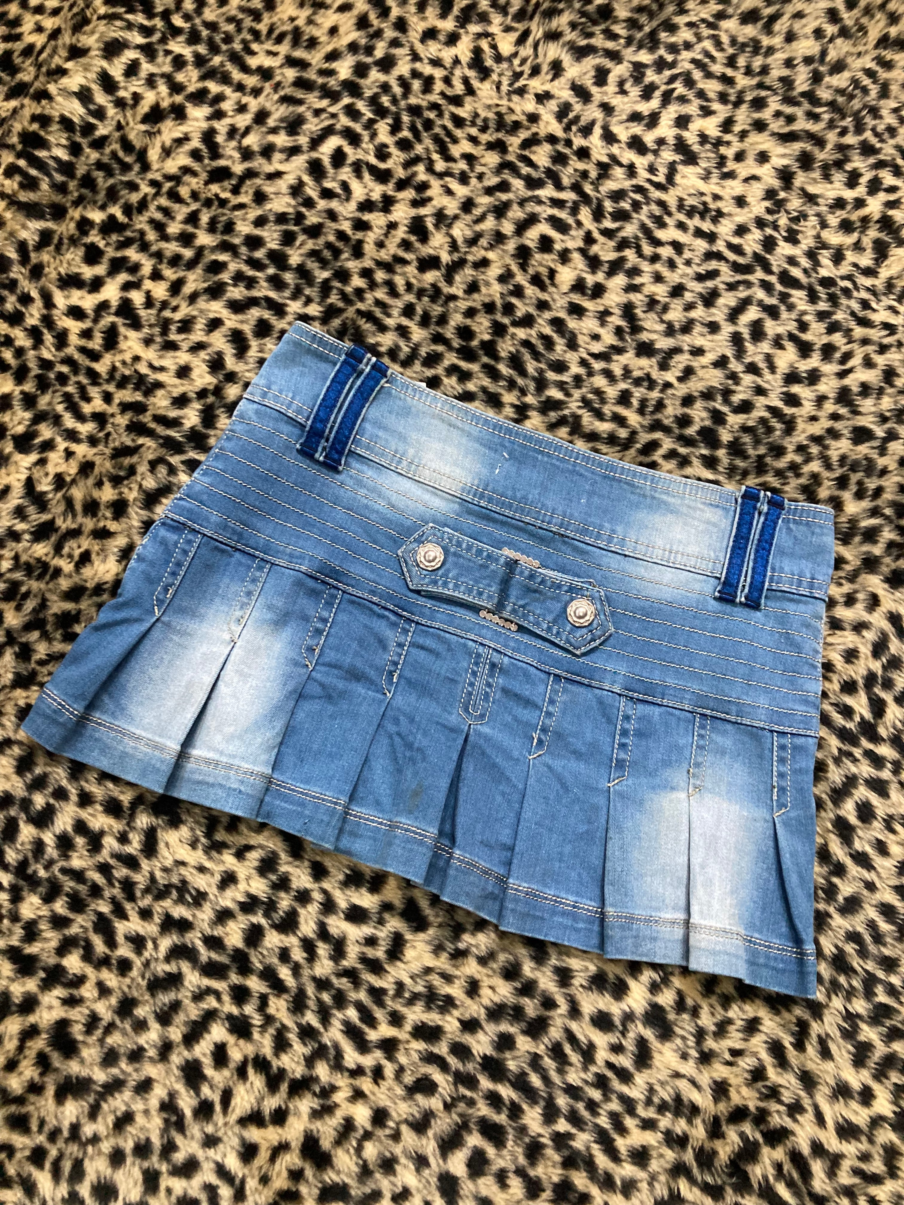 mini jean