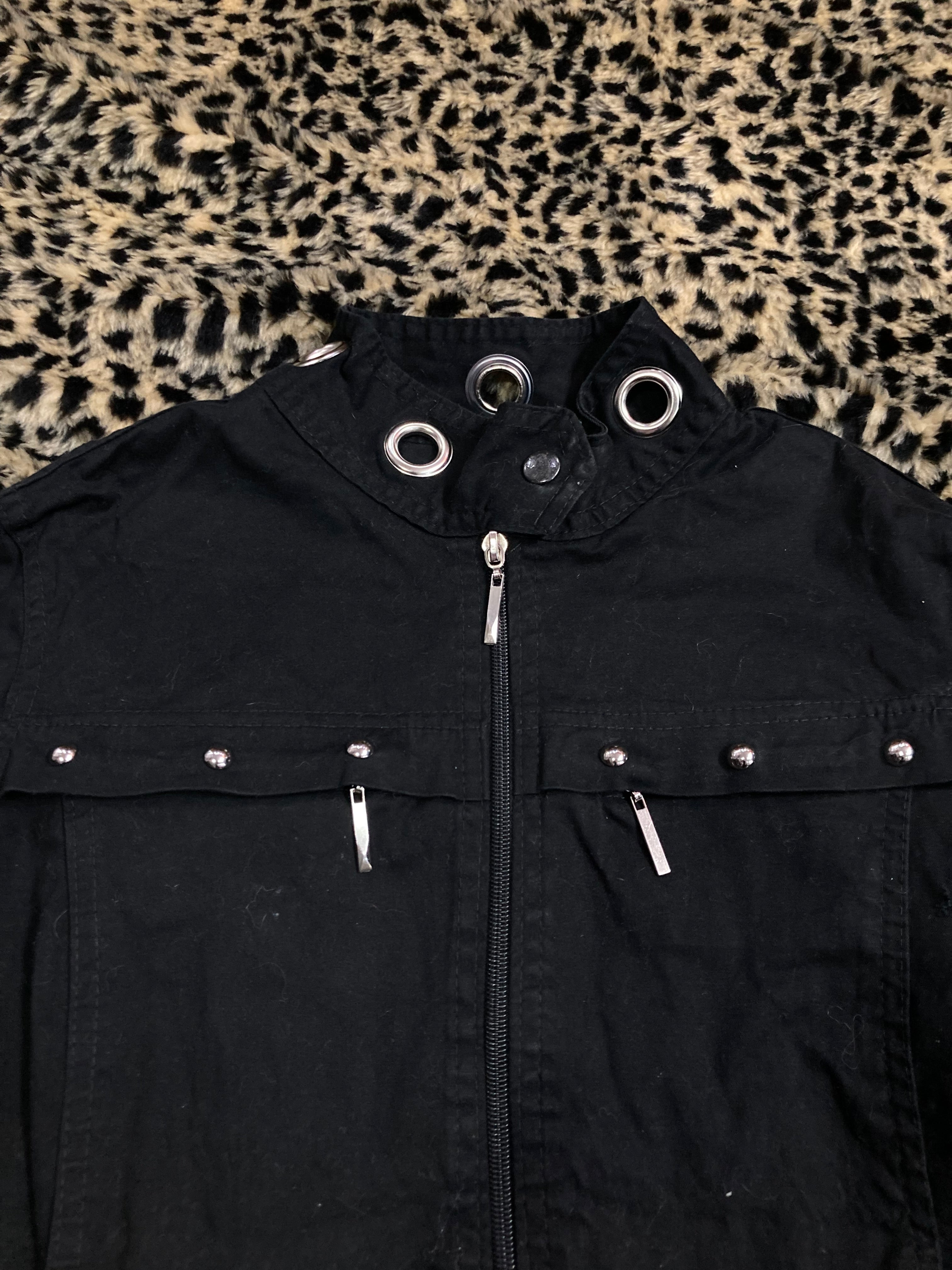 chaqueta metal