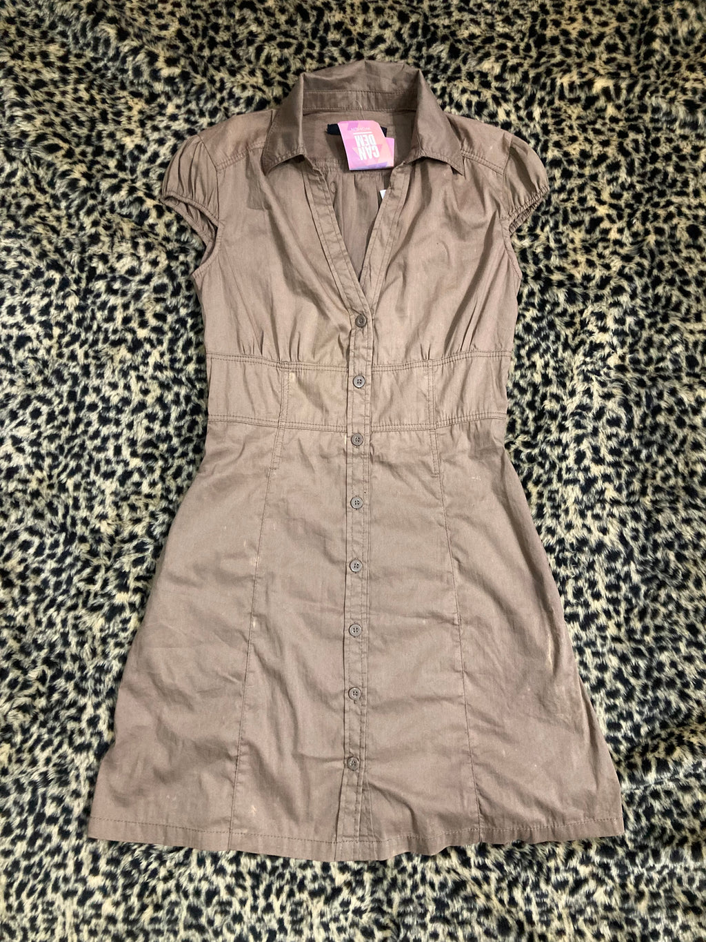 vestido beige